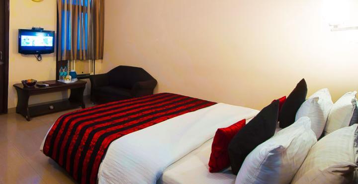 โฮเทล วิชัล เรซิเดนซี่ Hotel นิวเดลี ภายนอก รูปภาพ