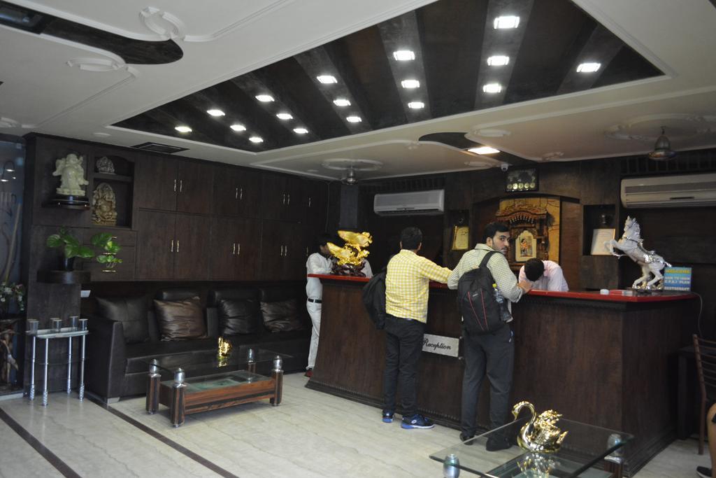 โฮเทล วิชัล เรซิเดนซี่ Hotel นิวเดลี ภายนอก รูปภาพ