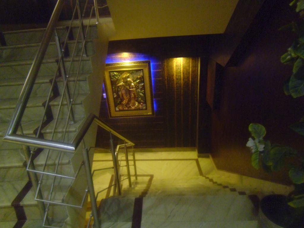 โฮเทล วิชัล เรซิเดนซี่ Hotel นิวเดลี ภายนอก รูปภาพ