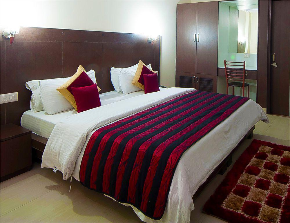 โฮเทล วิชัล เรซิเดนซี่ Hotel นิวเดลี ภายนอก รูปภาพ